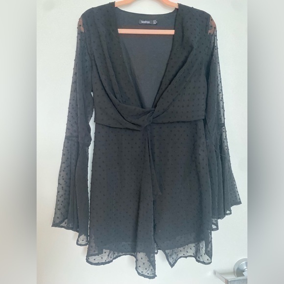 Boohoo Dresses & Skirts - Long sleeve boohoo dress